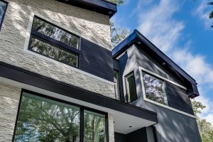 The Glassbridge House